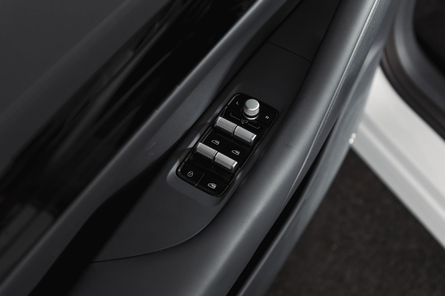 GEELY E5 Max+ 68 kWh | Pano | 360 Camera | V2L | Warmtepomp | HUD | Stoelverwarming & verkoeling | Massagestoelen+Memory | Elek. klep | Flyme |  | 19" | 2335