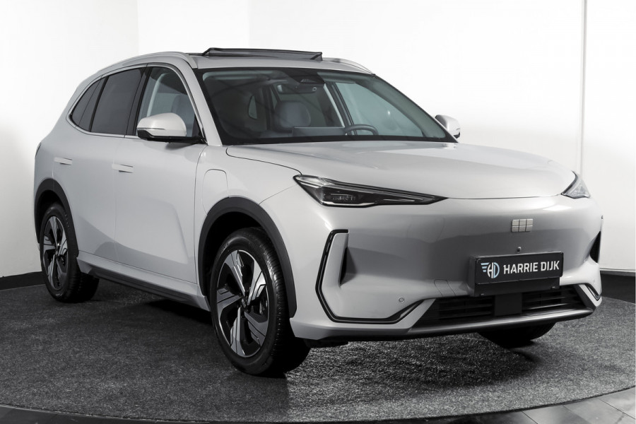 GEELY E5 Max+ 68 kWh | Pano | 360 Camera | V2L | Warmtepomp | HUD | Stoelverwarming & verkoeling | Massagestoelen+Memory | Elek. klep | Flyme |  | 19" | 2335