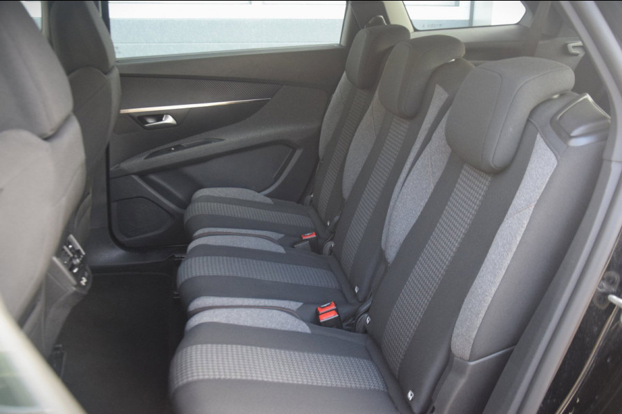 Peugeot 5008 1.2 PureTech Active Pack APPLE CAPLAY/17" VELGEN/CRUISE CONTROL