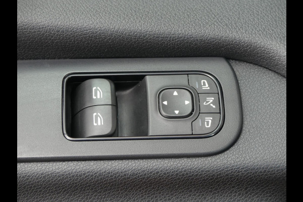 Mercedes-Benz Sprinter 519 CDI V6 L4 3000KG N1 Trekgewicht Leer/Navigatie/PDC