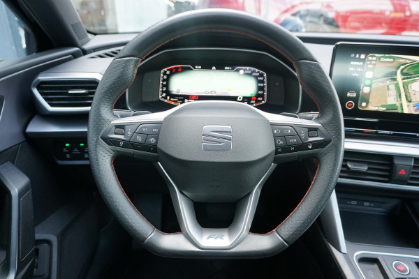 Seat Leon Sportstourer 1.5 eTSI FR Business Intense * DEALER ONDERHOUDEN * + CAMERA / KEYLESS / ELEK. TREKHAAK / STUURWIELVERWARMING