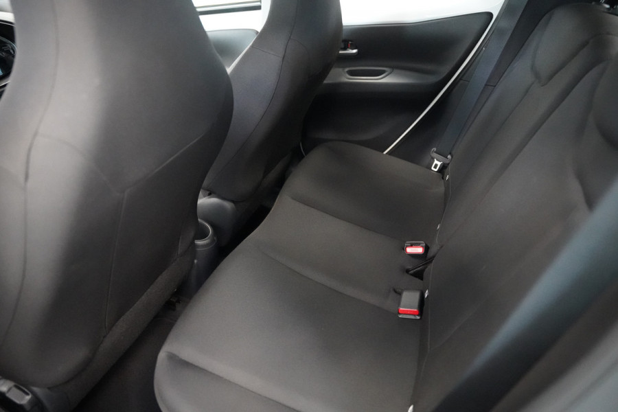 Toyota Aygo X 1.0 VVT-i MT Play PDC Achteruitrijcamera
