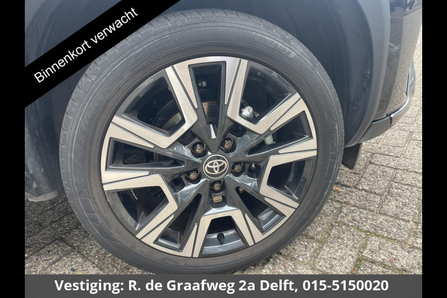 Toyota Yaris Cross 1.5 Hybrid 130 Launch Edition | Stuur- & Stoelverwarming | Dodehoek detectie | Parkeersensoren | Navigatie | Elektrische kofferbak |HUD
