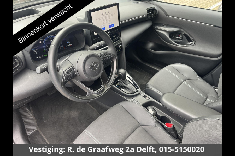 Toyota Yaris Cross 1.5 Hybrid 130 Launch Edition | Stuur- & Stoelverwarming | Dodehoek detectie | Parkeersensoren | Navigatie | Elektrische kofferbak |HUD