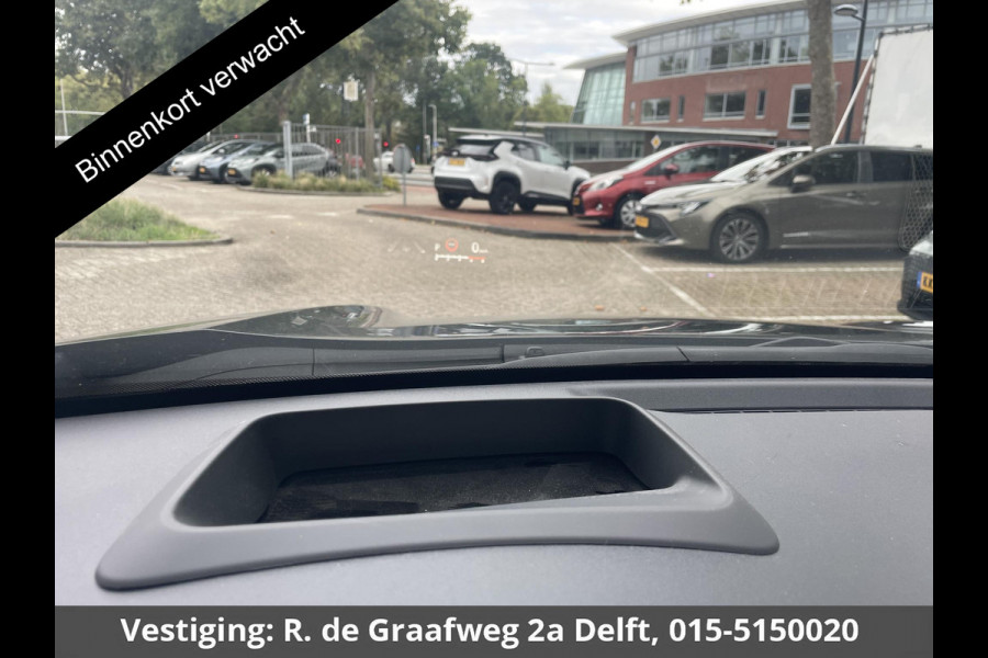 Toyota Yaris Cross 1.5 Hybrid 130 Launch Edition | Stuur- & Stoelverwarming | Dodehoek detectie | Parkeersensoren | Navigatie | Elektrische kofferbak |HUD