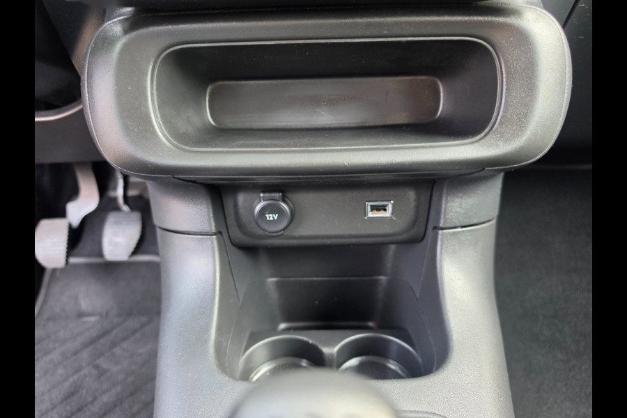 Citroën C3 1.2 PureTech Shine Carplay, LED, Cruise