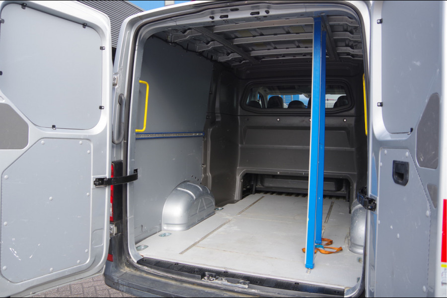 Volkswagen Crafter 35 2.0 TDI L3H2(L2H1) DC 6P, 140PK AUT. CRUISE, LEDER, TREKHAAK, CAMERA, NAVI, AIRCO, APPLE CARPLAY/ANDROID AUTO, DUBBELE CABINE