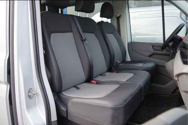 Volkswagen Crafter 35 2.0 TDI L3H2(L2H1) DC 6P, 140PK AUT. CRUISE, LEDER, TREKHAAK, CAMERA, NAVI, AIRCO, APPLE CARPLAY/ANDROID AUTO, DUBBELE CABINE