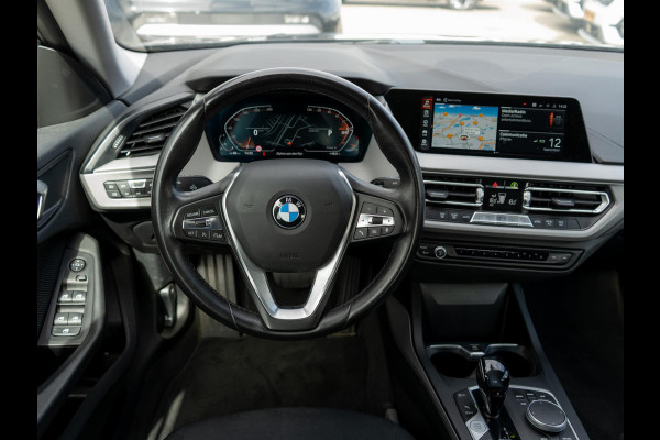 BMW 2 Serie Gran Coupé 218i Executive Edition LED | Navigatie | Carplay