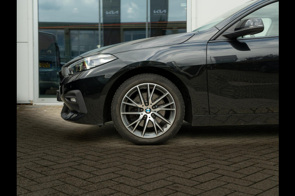 BMW 2 Serie Gran Coupé 218i Executive Edition LED | Navigatie | Carplay