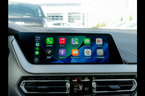 BMW 2 Serie Gran Coupé 218i Executive Edition LED | Navigatie | Carplay