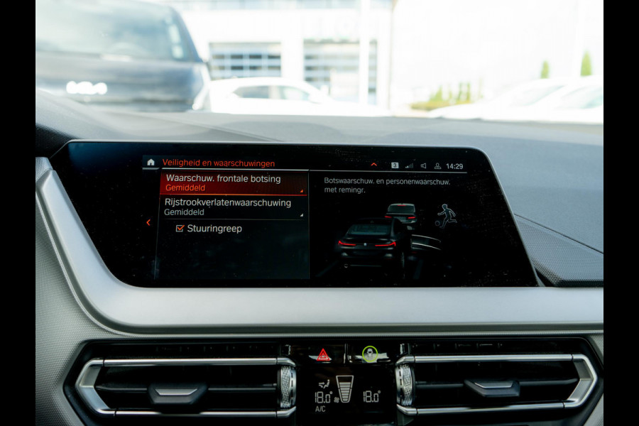 BMW 2 Serie Gran Coupé 218i Executive Edition LED | Navigatie | Carplay