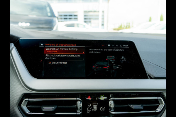 BMW 2 Serie Gran Coupé 218i Executive Edition LED | Navigatie | Carplay