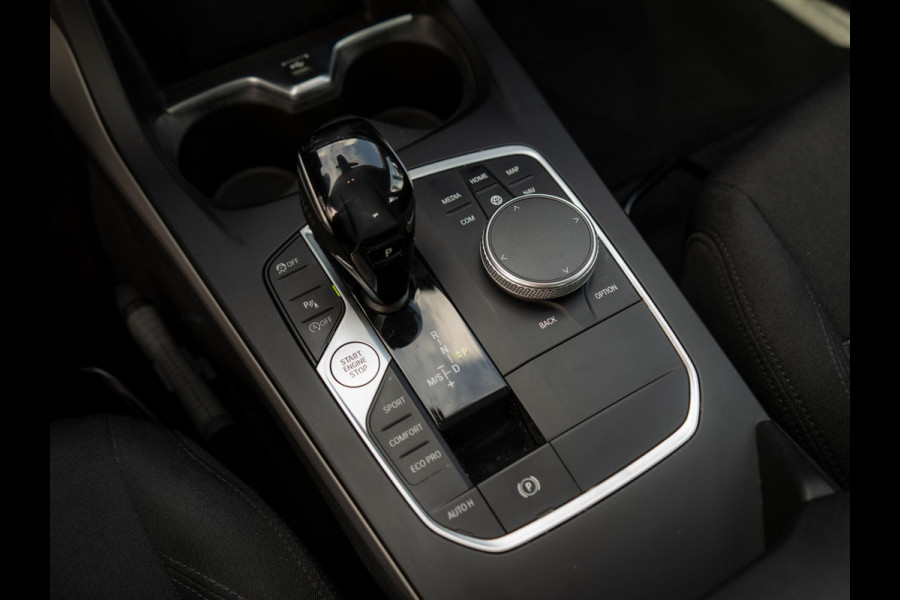 BMW 2 Serie Gran Coupé 218i Executive Edition LED | Navigatie | Carplay