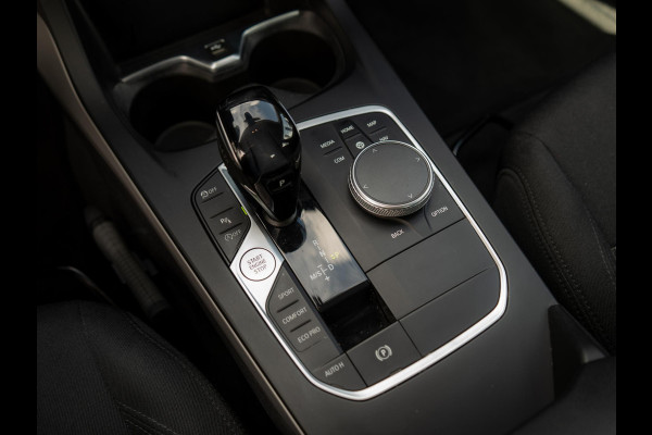 BMW 2 Serie Gran Coupé 218i Executive Edition LED | Navigatie | Carplay