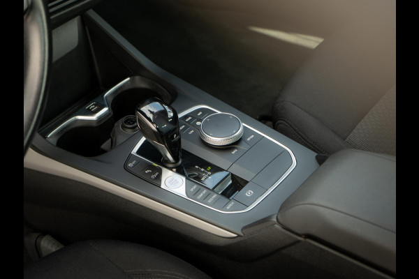 BMW 2 Serie Gran Coupé 218i Executive Edition LED | Navigatie | Carplay