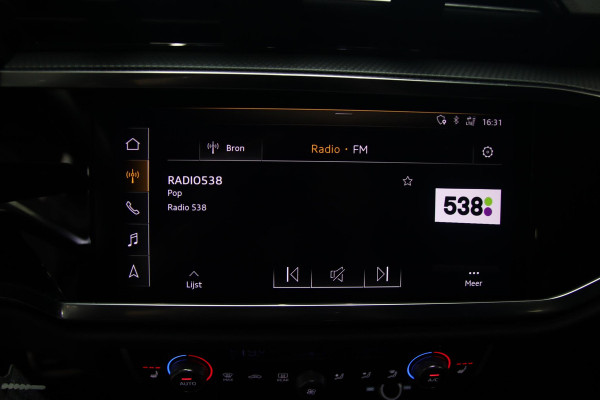 Audi Q3 35 TFSI 3x S-line VIRTUAL-CAMERA-TREKHAAK-LED-20''