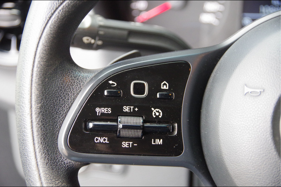 Mercedes-Benz Sprinter 211 2.2 CDI L1H1 AUT. TREKHAAK 3T, MBUX, CAMERA, STANDKACHEL, CLIMA, CRUISE, APPLE CARPLAY