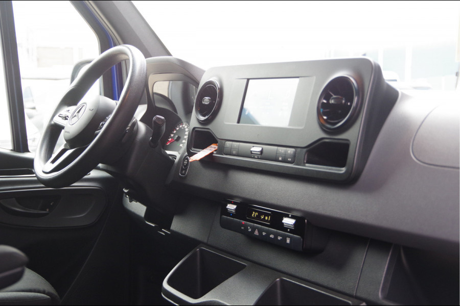Mercedes-Benz Sprinter 211 2.2 CDI L1H1 AUT. TREKHAAK 3T, MBUX, CAMERA, STANDKACHEL, CLIMA, CRUISE, APPLE CARPLAY