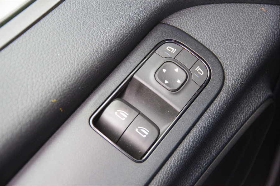 Mercedes-Benz Sprinter 211 2.2 CDI L1H1 AUT. TREKHAAK 3T, MBUX, CAMERA, STANDKACHEL, CLIMA, CRUISE, APPLE CARPLAY