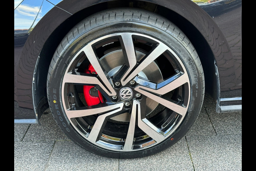 Volkswagen Polo 2.0 TSI GTI DSG Navi Virtual Carplay Pano