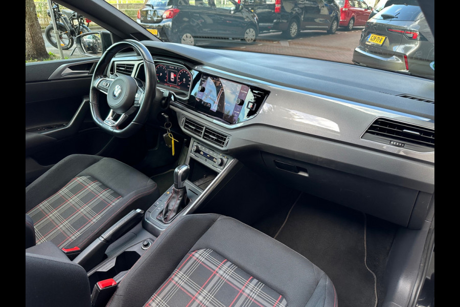 Volkswagen Polo 2.0 TSI GTI DSG Navi Virtual Carplay Pano