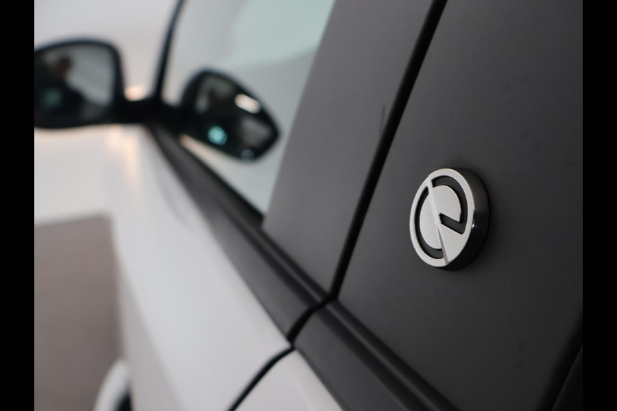 Opel CORSA-E EDITION 50 kWh + STOEL/STUURWIELVERW. | APPLE CARPLAY