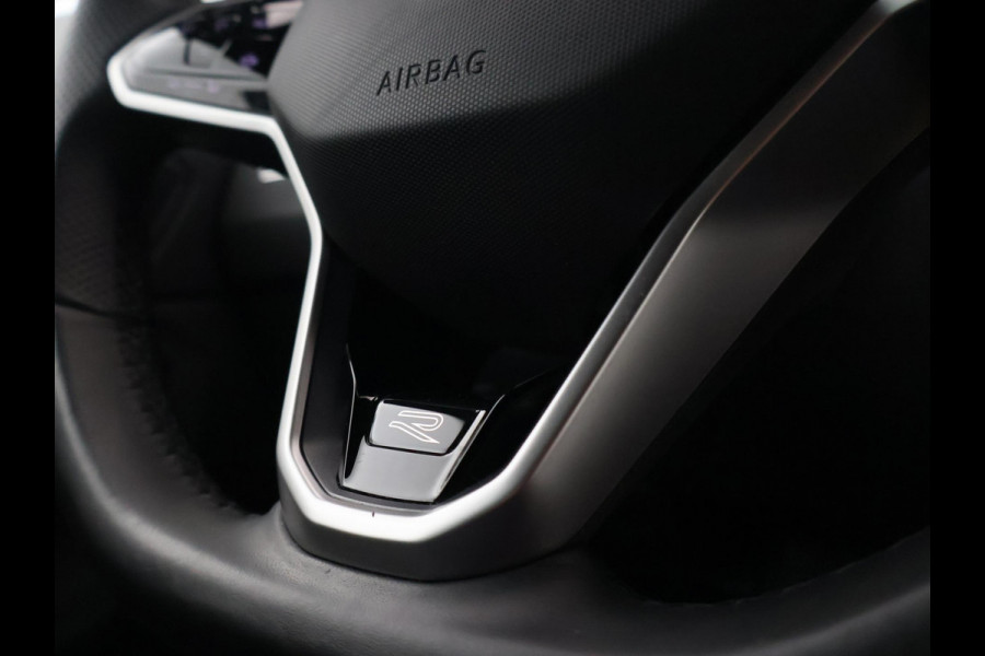 Volkswagen Tiguan 1.5 TSI R-LINE + VIRTUAL COCKPIT | ADAPTIVE CRUISE | 19 INCH