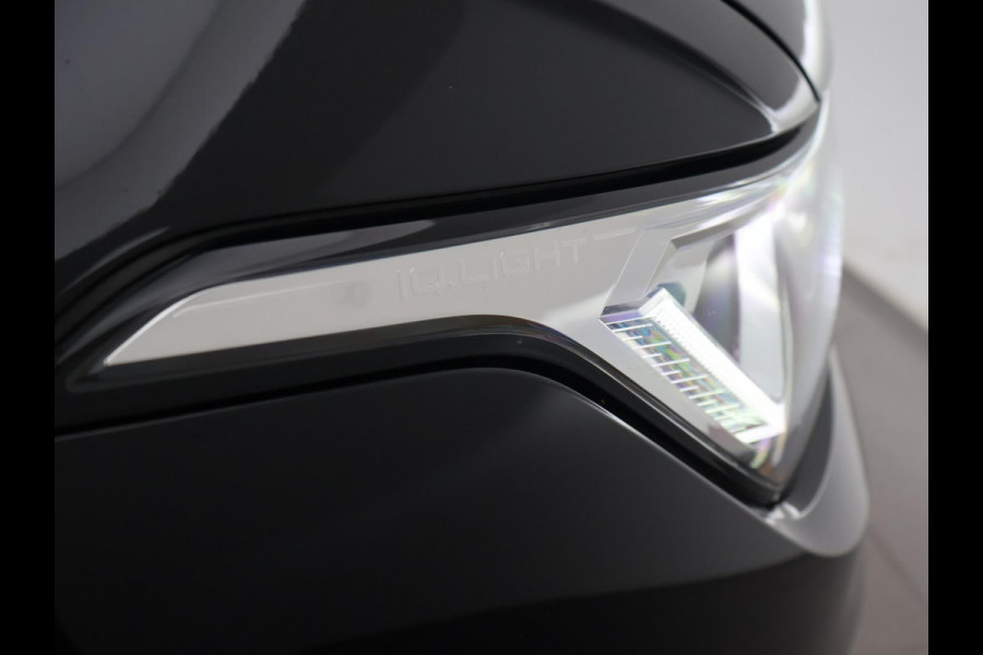 Volkswagen Tiguan 1.5 TSI R-LINE + VIRTUAL COCKPIT | ADAPTIVE CRUISE | 19 INCH