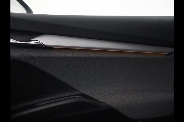 Škoda ENYAQ iV 60 + SFEERVERLICHTING | APPLE CARPLAY | ANDROID AUTO | DAB