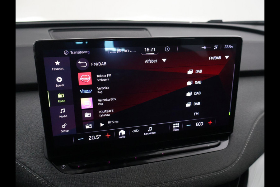 Škoda ENYAQ iV 60 + SFEERVERLICHTING | APPLE CARPLAY | ANDROID AUTO | DAB