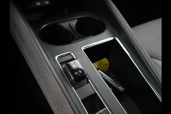 Škoda ENYAQ iV 60 + SFEERVERLICHTING | APPLE CARPLAY | ANDROID AUTO | DAB