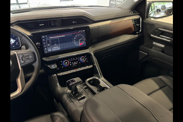 GMC Sierra Denali 6.2 V8