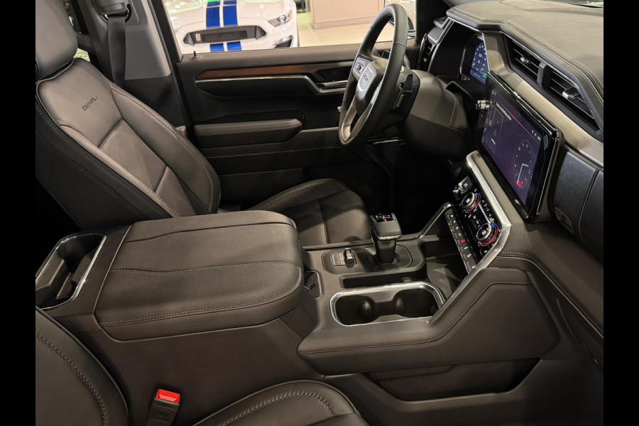 GMC Sierra Denali 6.2 V8