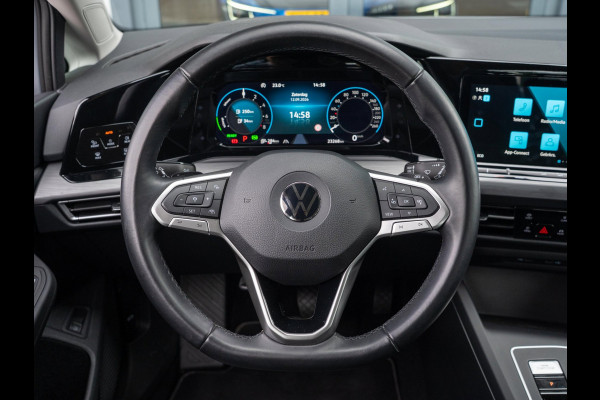 Volkswagen Golf 1.4 TSI eHybrid 204pk PHEV Style | Travel Assist | Apple CarPlay | Massage