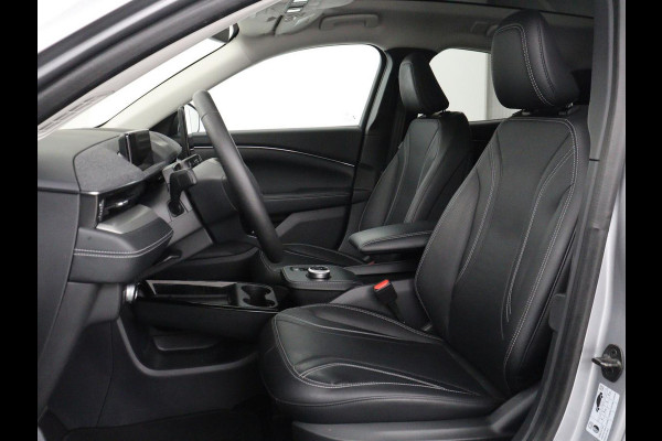 Ford Mustang Mach-E RWD 75 kWh | SOH 91,7% | Panoramadak | 360 Camera | Leder | Stoelverwarming | Adaptive cruise | B&O Sound | Stuurverwarming | Carplay | Keyless | Navigatie | Side Assist
