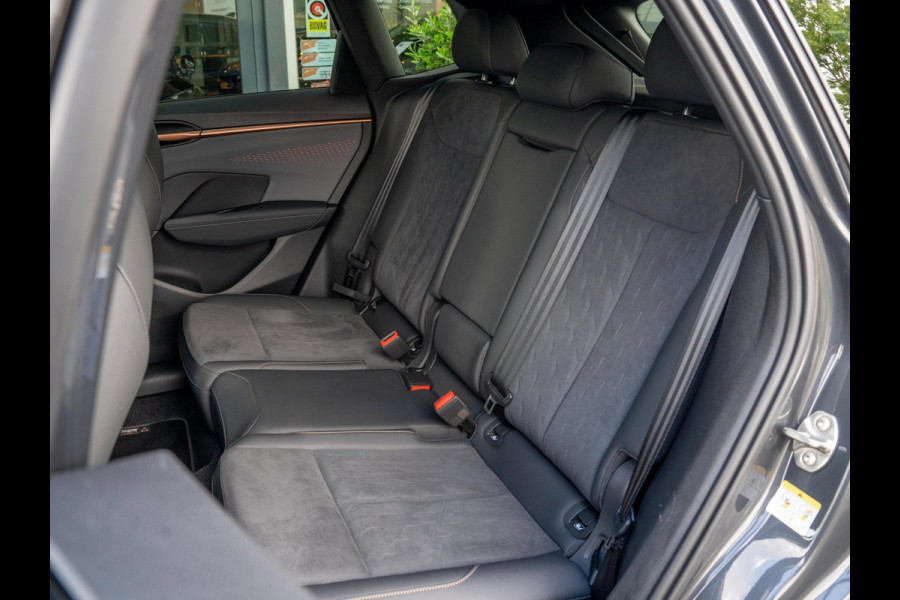 CUPRA Terramar 1.5 TSI eHybrid 204pk PHEV Business / Panoramadak / Trekhaak