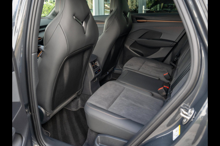 CUPRA Terramar 1.5 TSI eHybrid 204pk PHEV Business / Panoramadak / Trekhaak