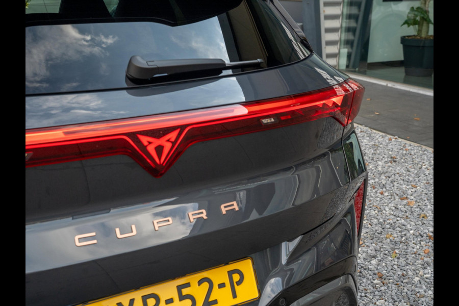 CUPRA Terramar 1.5 TSI eHybrid 204pk PHEV Business / Panoramadak / Trekhaak