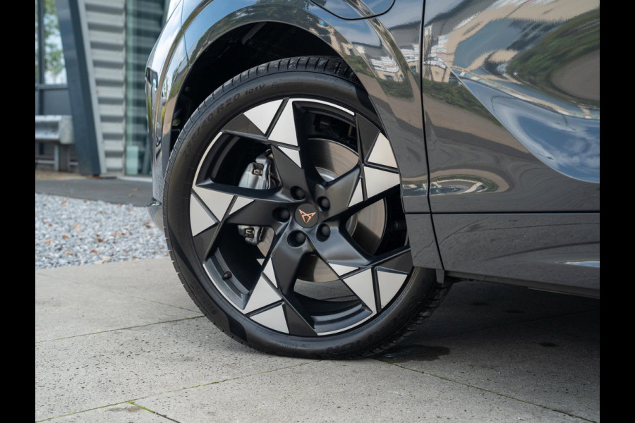 CUPRA Terramar 1.5 TSI eHybrid 204pk PHEV Business / Panoramadak / Trekhaak