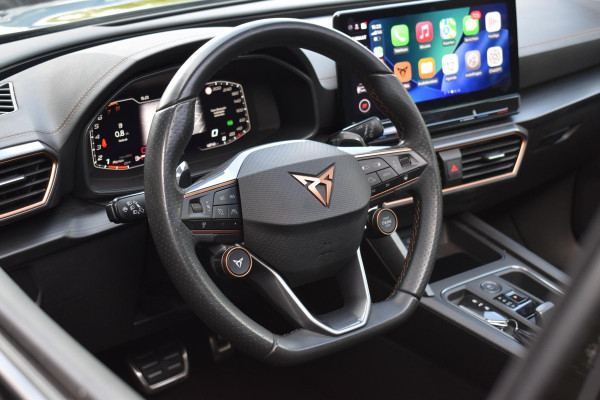CUPRA Formentor 2.0 TSI 4DRIVE VZ Pano Trekhaak Stuurknop Sfeer