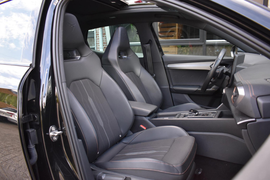 CUPRA Formentor 2.0 TSI 4DRIVE VZ Pano Trekhaak Stuurknop Sfeer