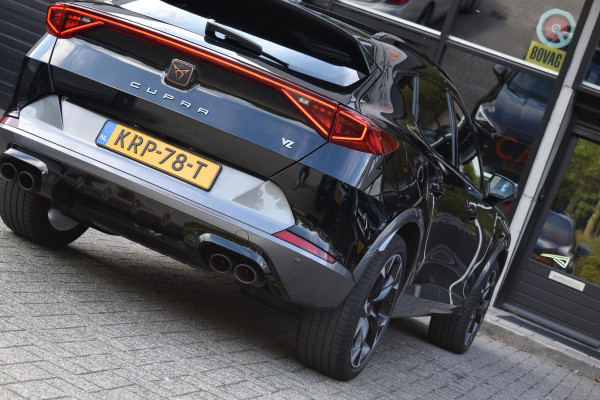 CUPRA Formentor 2.0 TSI 4DRIVE VZ Pano Trekhaak Stuurknop Sfeer