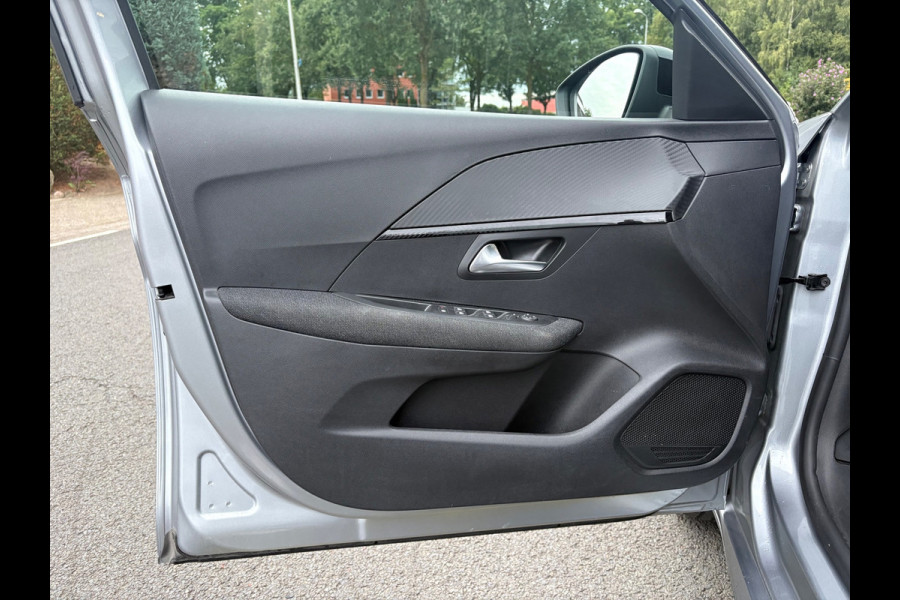 Peugeot 208 1.2 Hybrid 110 e-DCS6 Style Cruise|CarPlay|LED