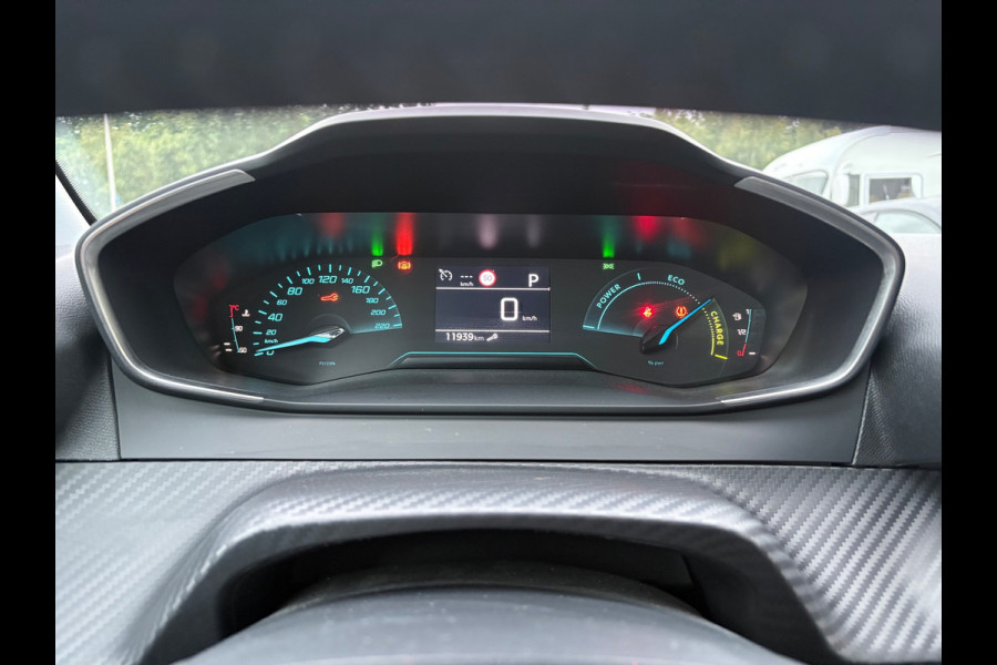 Peugeot 208 1.2 Hybrid 110 e-DCS6 Style Cruise|CarPlay|LED