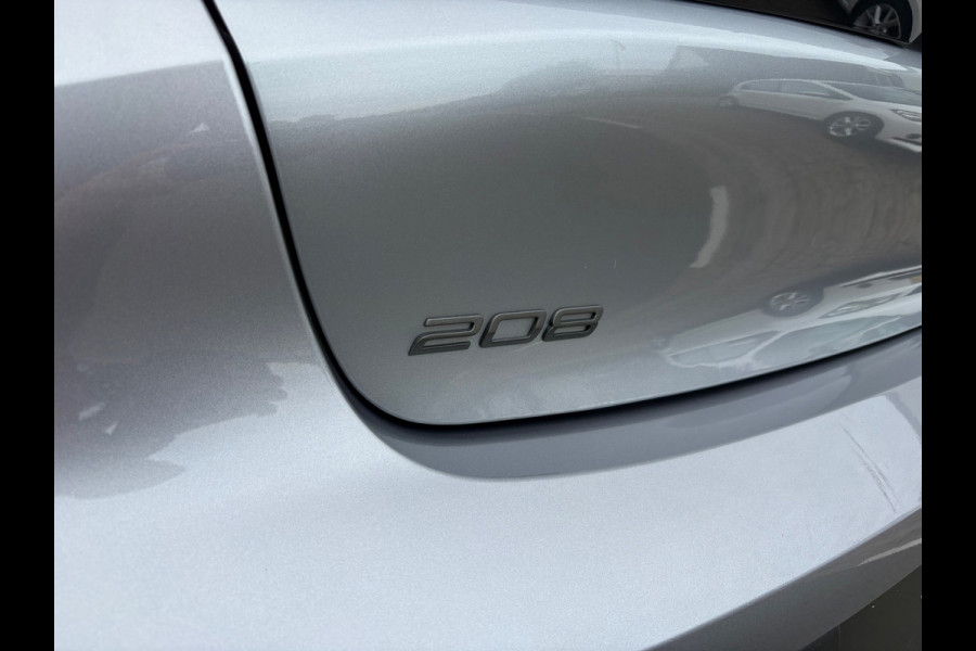 Peugeot 208 1.2 Hybrid 110 e-DCS6 Style Cruise|CarPlay|LED