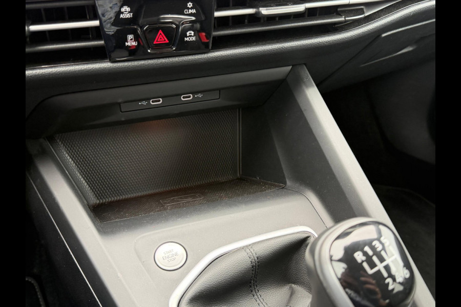 Volkswagen Golf 1.5 TSI MOVE Business