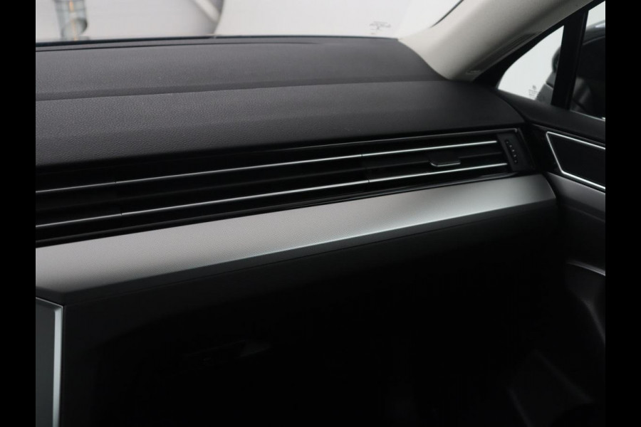 Volkswagen Passat Variant 1.4 TSI ACT Highline | Adaptive cruise | Stoelverwarming | Trekhaak | Camera | Park assist | Carplay | Climate control | Virtueel dashboard