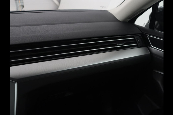 Volkswagen Passat Variant 1.4 TSI ACT Highline | Adaptive cruise | Stoelverwarming | Trekhaak | Camera | Park assist | Carplay | Climate control | Virtueel dashboard
