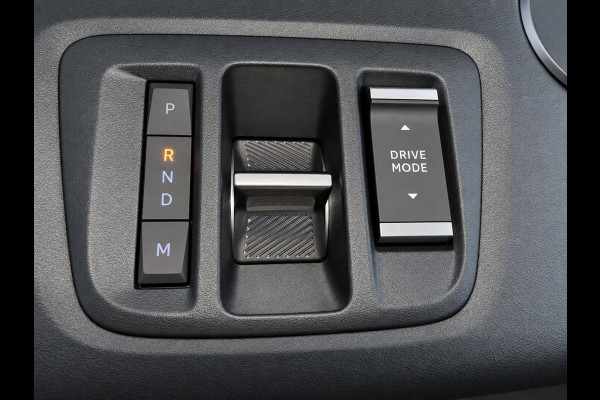 Peugeot Partner 1.5 BlueHDi 130PK Automaat L2 Navigatie Apple Carplay / Android Auto DAB trekhaak Cruise Control Airco Houten bekleding laadruimte